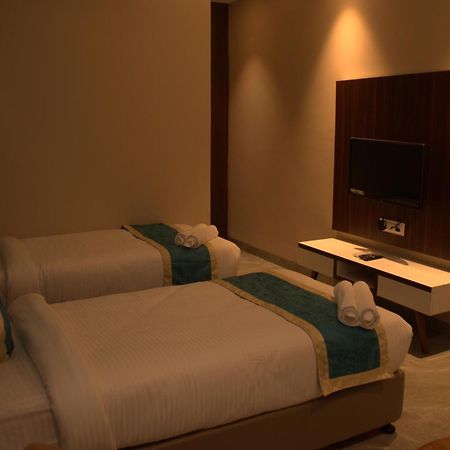 Hotel Tanisha Kishanganj Exterior photo