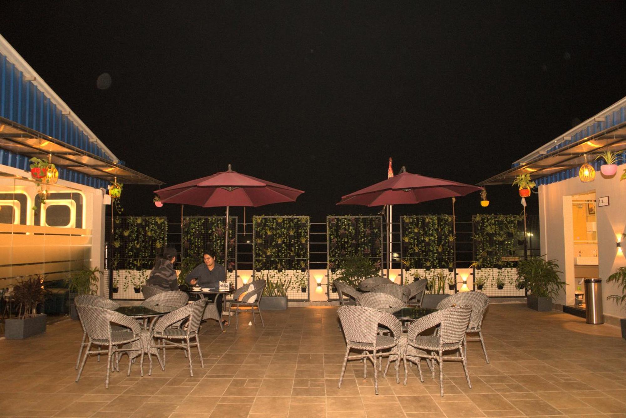 Hotel Tanisha Kishanganj Exterior photo