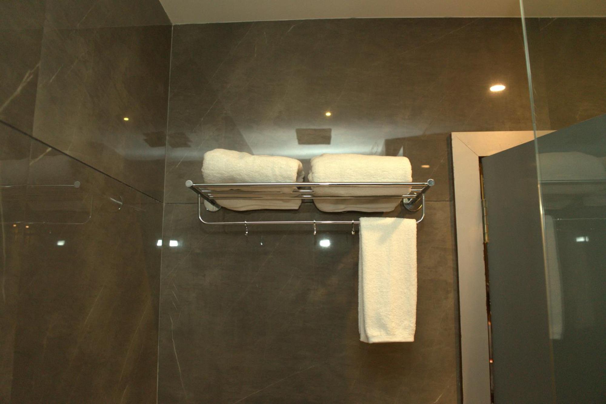 Hotel Tanisha Kishanganj Exterior photo